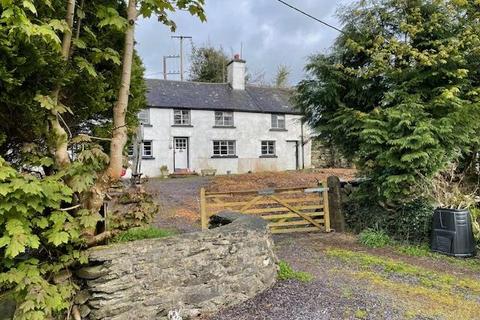 3 bedroom detached house for sale, Capel Garmon, Llanrwst