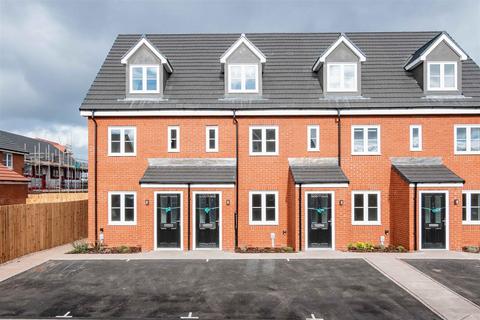 3 bedroom terraced house to rent, Coseley New Village, Tipton