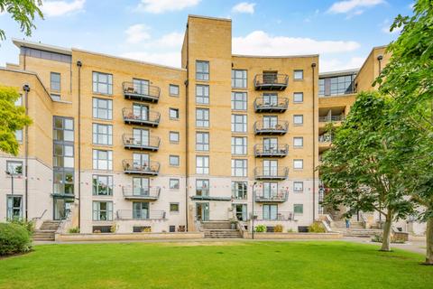 1 bedroom flat for sale, Glaisher Street London SE8