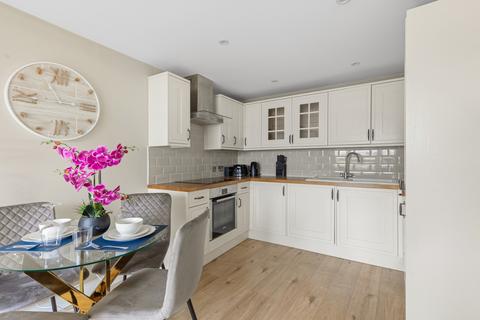 undefined, Greenfell Mansions, Glaisher Street, SE8