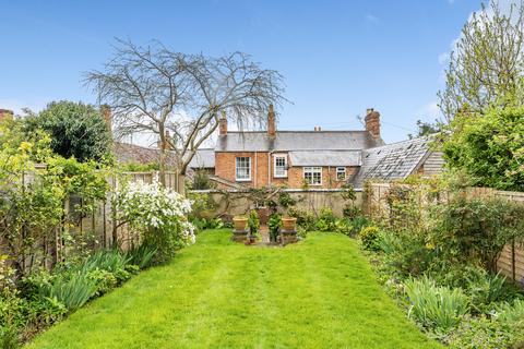 3 bedroom terraced house for sale, Sheep Street, Buckingham MK18