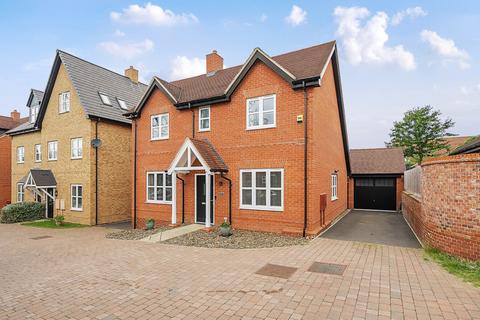 4 bedroom detached house for sale, Hedge Furlong, Buckingham MK18