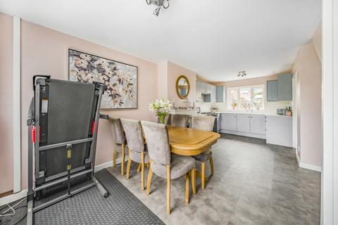 3 bedroom terraced house for sale, Kingston Road, Tewkesbury, Gloucestershire