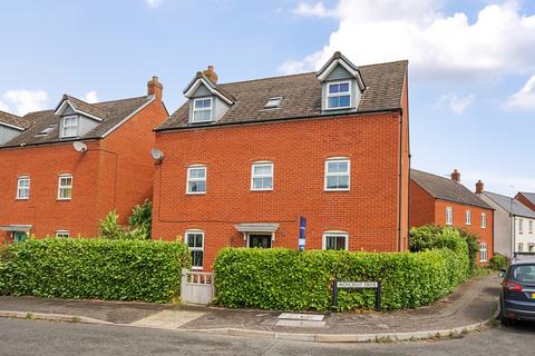 5 bedroom detached house for sale, Avoncrest Drive, Mitton, Tewkesbury