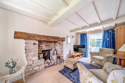 2 bedroom detached house for sale, Teddington, Tewkesbury, Gloucestershire