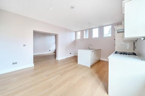 2 bedroom apartment for sale, Gander Lane, Tewkesbury