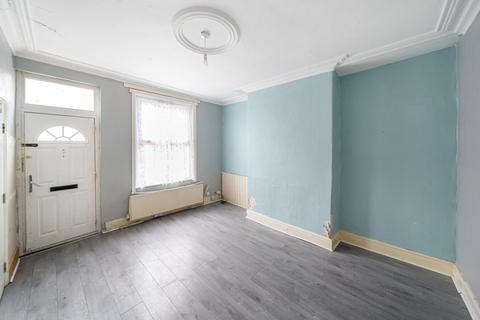 2 bedroom terraced house for sale, Bayswater Row, Harehills, Leeds, LS8