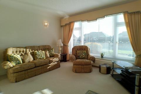 2 bedroom detached bungalow for sale, Knott End on Sea FY6