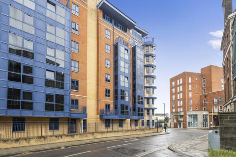 3 bedroom apartment for sale, Canute Road, Southampton, Hampshire