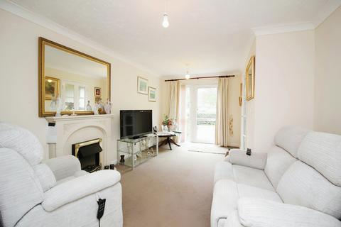 1 bedroom flat for sale, Forge Court, Syston, LE7