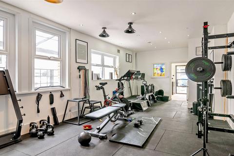 182 Cathedral Road, Cardiff, CF11 9JE