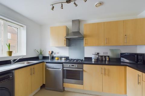 3 bedroom end of terrace house for sale, Campbell Lane, Pitstone, Bucks LU7