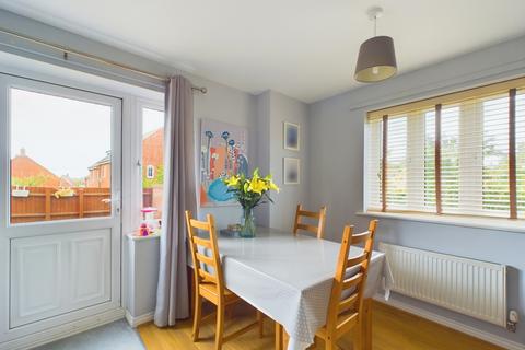 3 bedroom end of terrace house for sale, Campbell Lane, Pitstone, Bucks LU7