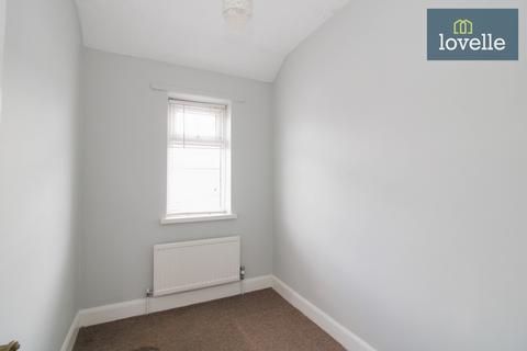 27 Clarendon Road, Grimsby, DN34 5SE