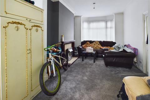 3 bedroom end of terrace house for sale, Clive Road, Linthorpe, Middlesbrough, TS5