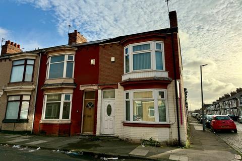 3 bedroom end of terrace house for sale, Clive Road, Linthorpe, Middlesbrough, TS5