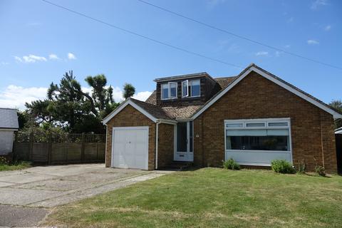 4 bedroom detached house for sale, The Close, Selsey