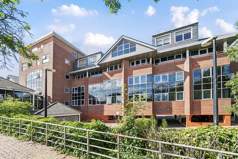 2 bedroom apartment for sale, Ladymead, Guildford, Surrey, GU1