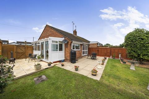 2 bedroom semi-detached bungalow for sale, Leominster,  Herefordshire,  HR6