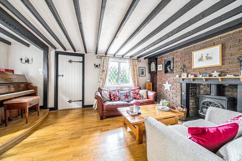 3 bedroom cottage for sale, Higher Rads End, Eversholt, MK17