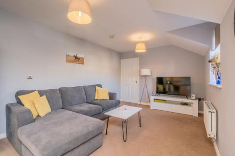 57 Eagle Close, Leighton Buzzard, LU7 4AT