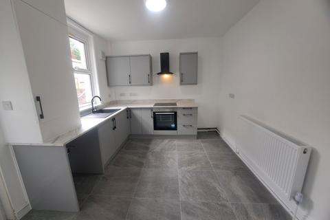9 Ceidrim Road, Glanamman, Ammanford, SA18 1BZ