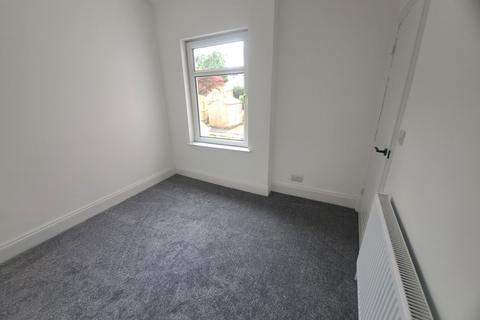 9 Ceidrim Road, Glanamman, Ammanford, SA18 1BZ