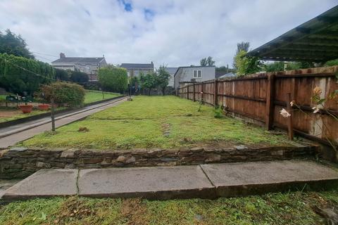 9 Ceidrim Road, Glanamman, Ammanford, SA18 1BZ
