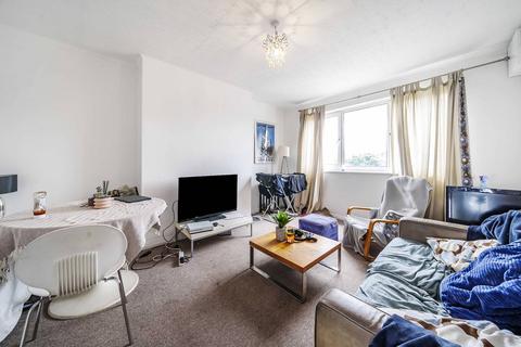 2 bedroom flat to rent, Balham Park Road, Balham, London, SW12