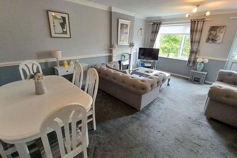 4 bedroom end of terrace house for sale, Fowey Avenue, TQ2 7RZ