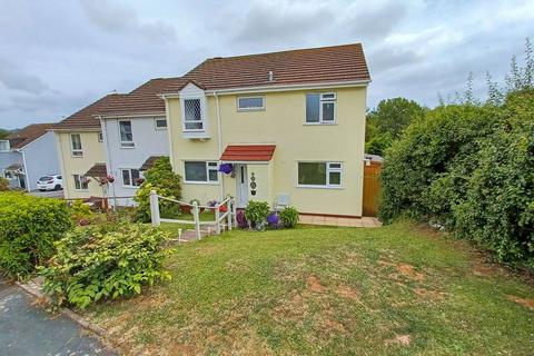 4 bedroom end of terrace house for sale, Fowey Avenue, TQ2 7RZ