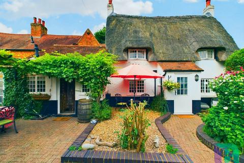 2 bedroom cottage for sale, Spinney Lane, Milton Keynes MK17