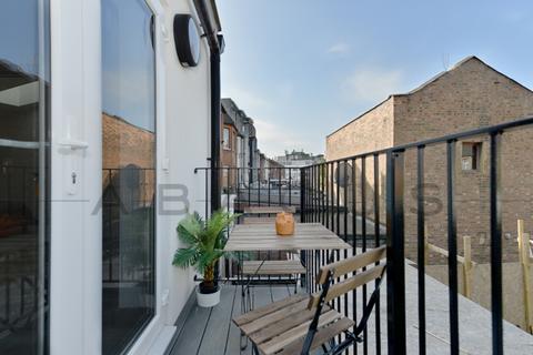 1 bedroom flat to rent, Ballards Lane, London N12