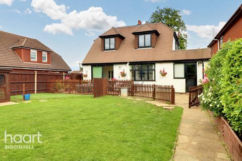 4 bedroom detached house for sale, Main Road, Biggin Hill