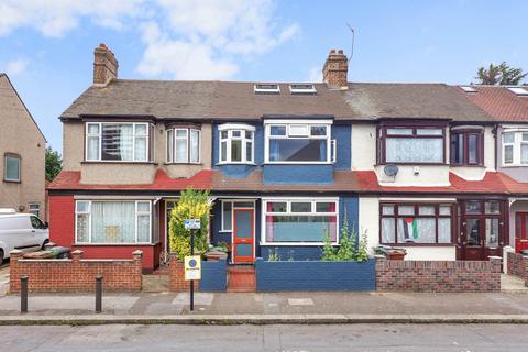 4 bedroom terraced house for sale, Overton Road, Leyton, E10