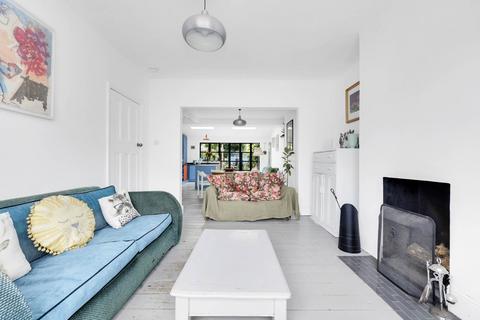 39 Overton Road, London, E10 7PR