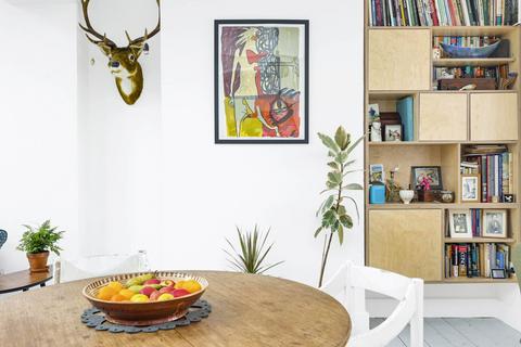 39 Overton Road, London, E10 7PR