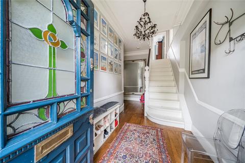 25 Collingwood Avenue, London, N10 3EH