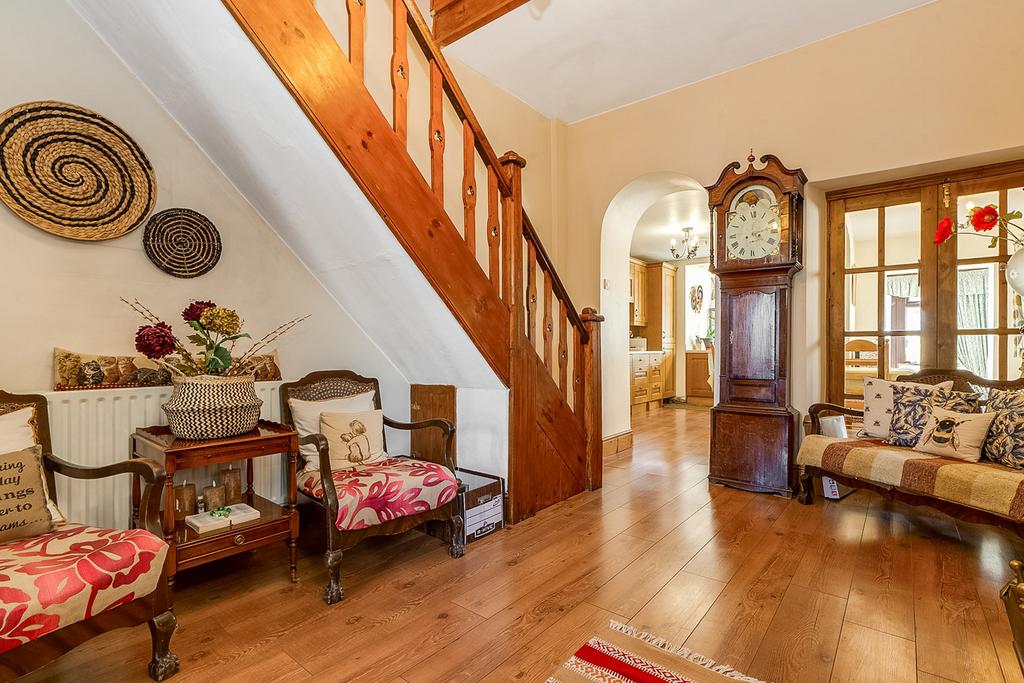 Fernlea, Lezayre Road, Ramsey 5 bed end of terrace house for sale £