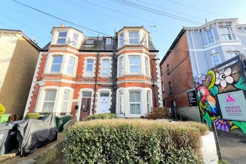 1 bedroom apartment to rent, London Road, Bexhill-on-Sea, TN39