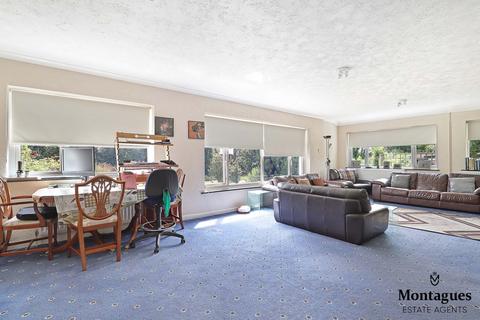 56 Epping Road, Toot Hill, Ongar, CM5 9SQ