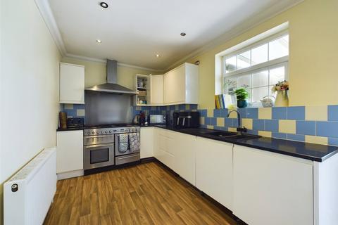 2 bedroom end of terrace house for sale, Portfield Road, Christchurch, BH23