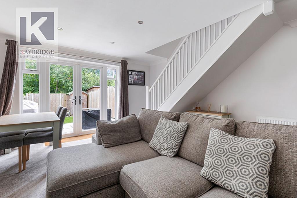 Chelsea Close, Worcester Park - KT4 7 SF