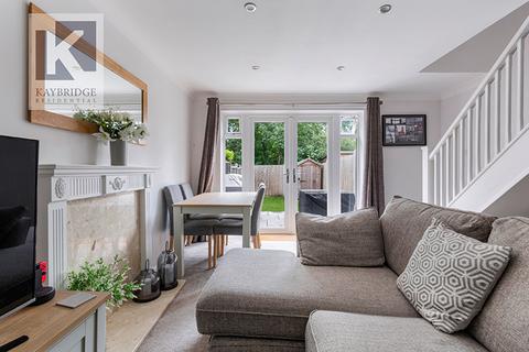 3 bedroom terraced house for sale, Chelsea Close, Worcester Park, KT4