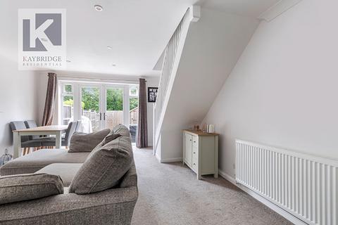3 bedroom terraced house for sale, Chelsea Close, Worcester Park, KT4
