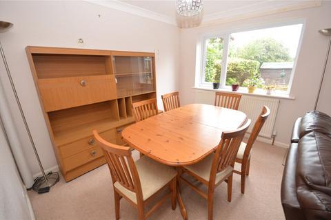 3 bedroom detached house for sale, Holt Park Crescent, Leeds, West Yorkshire