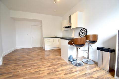 1 bedroom flat to rent, 2-6 Friern Park,  London, N12