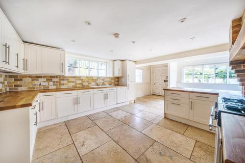 5 bedroom detached house to rent, Steventon Road,  East Hanney,  OX12