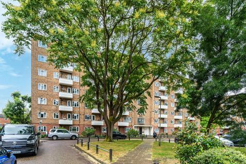 2 bedroom flat for sale, Lochinvar Street, Nightingale Triangle, London, SW12