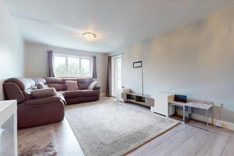 2 bedroom apartment to rent, London HA9